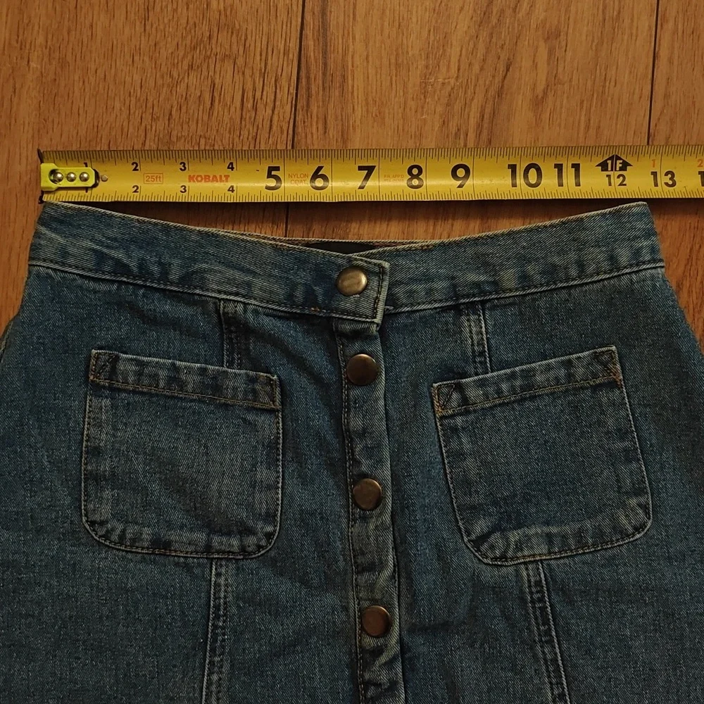 Denim Mini‎ Skirt Medium Wash BDG Women's Small Snap Button Blue Jean Casual EUC